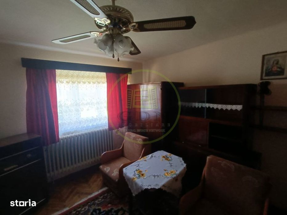 Casa de vanzare Reghin zona semicentrala