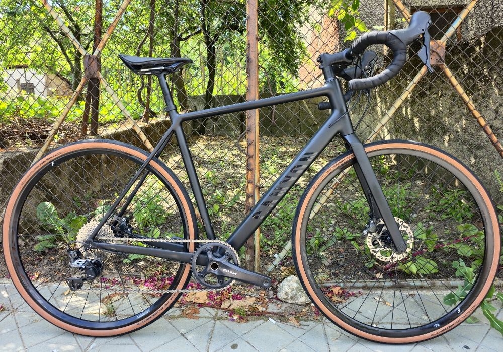 Canyon Endurance AL L размер 1х10 GRX Проходни оси Перфектно състояние Хидравлични дискови Shimano
