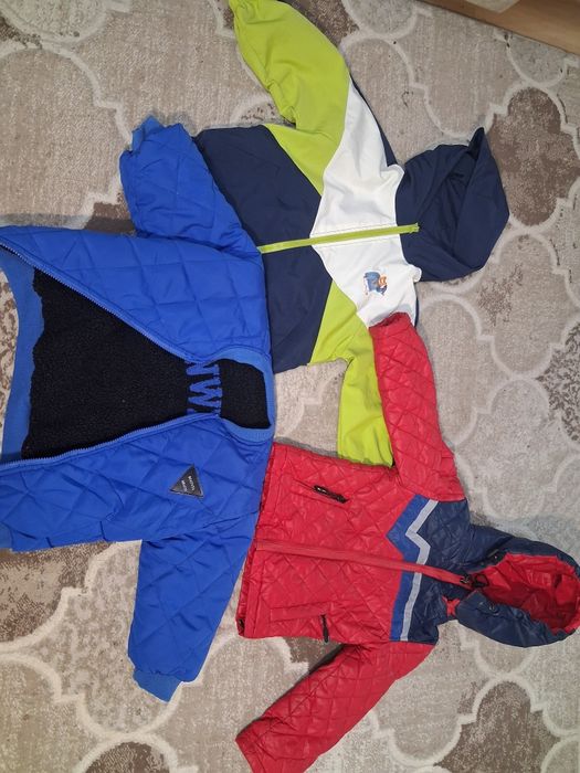 Продам  детские вещи на 2- 4 года