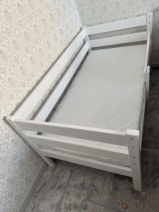 Детскии кровать для ребенка