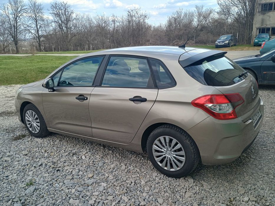 Продавам  Citroen C4