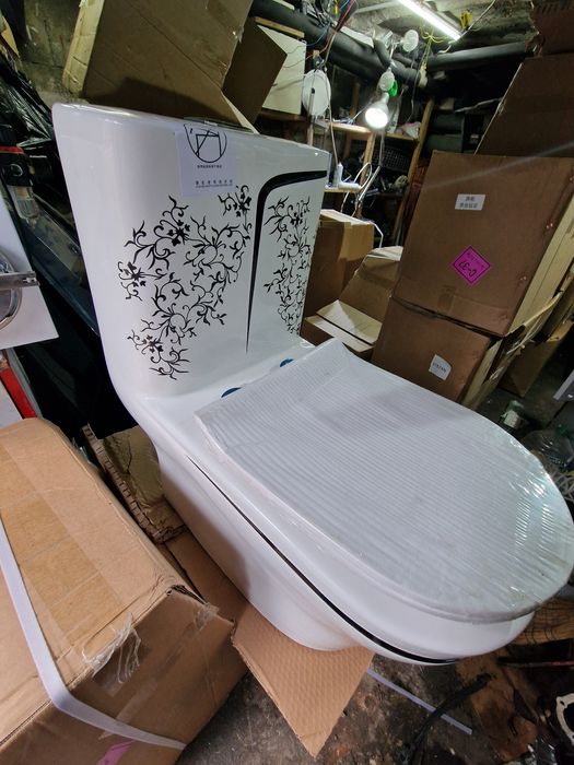 Vase WC Noi Modele Deosebite Capac Soft Close  Preț Foarte Bun