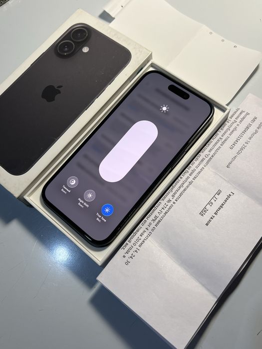 iPhone 16 256GB, 98% на гарантии
