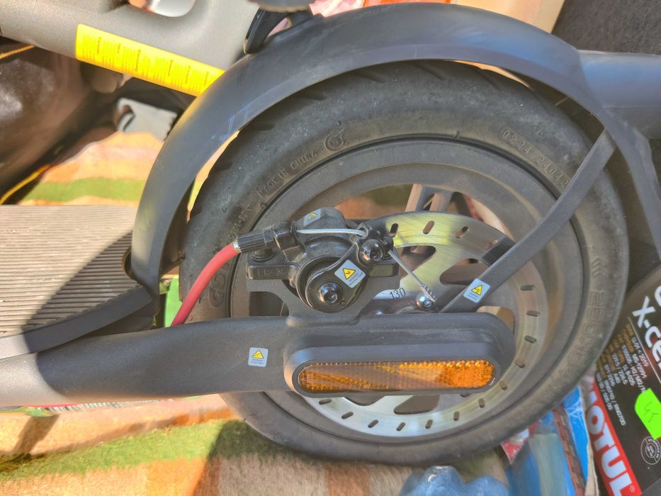 Trotineta electrica Xiaomi Electric Scooter 4