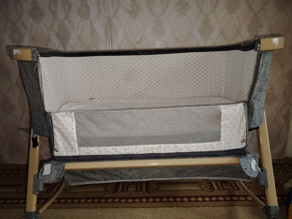 Продам кроватку детскую