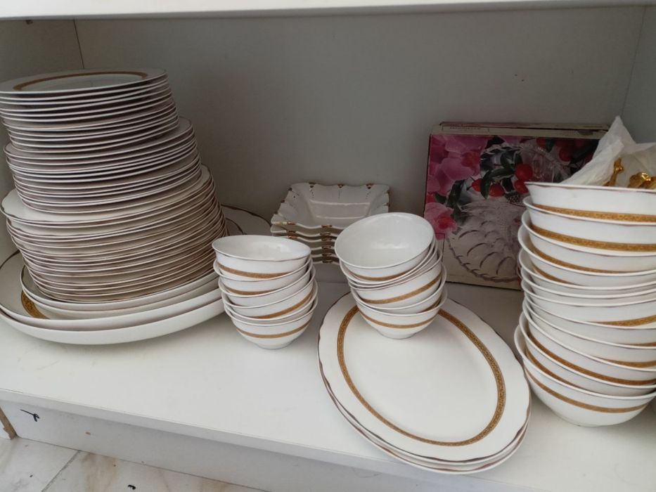 Сервис на 12 персон