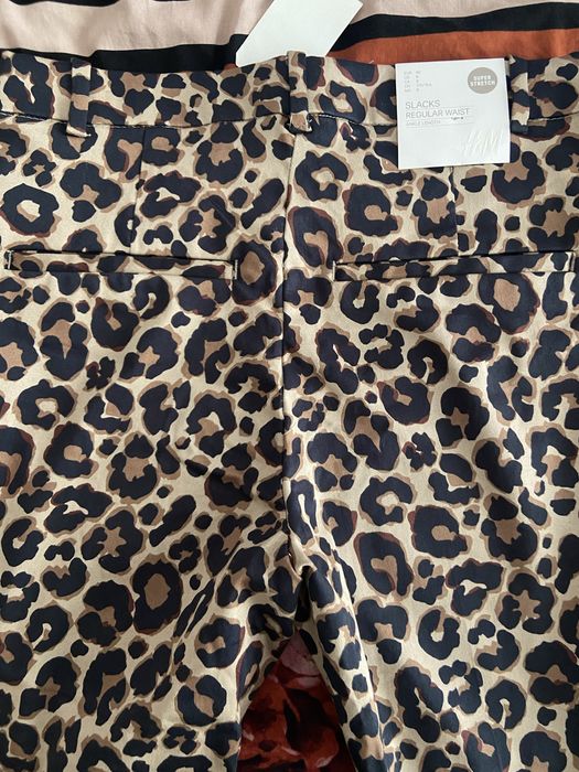 Pantaloni animal print nr.40