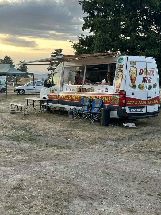 Специален автомобил/кемпер за бързо хранене