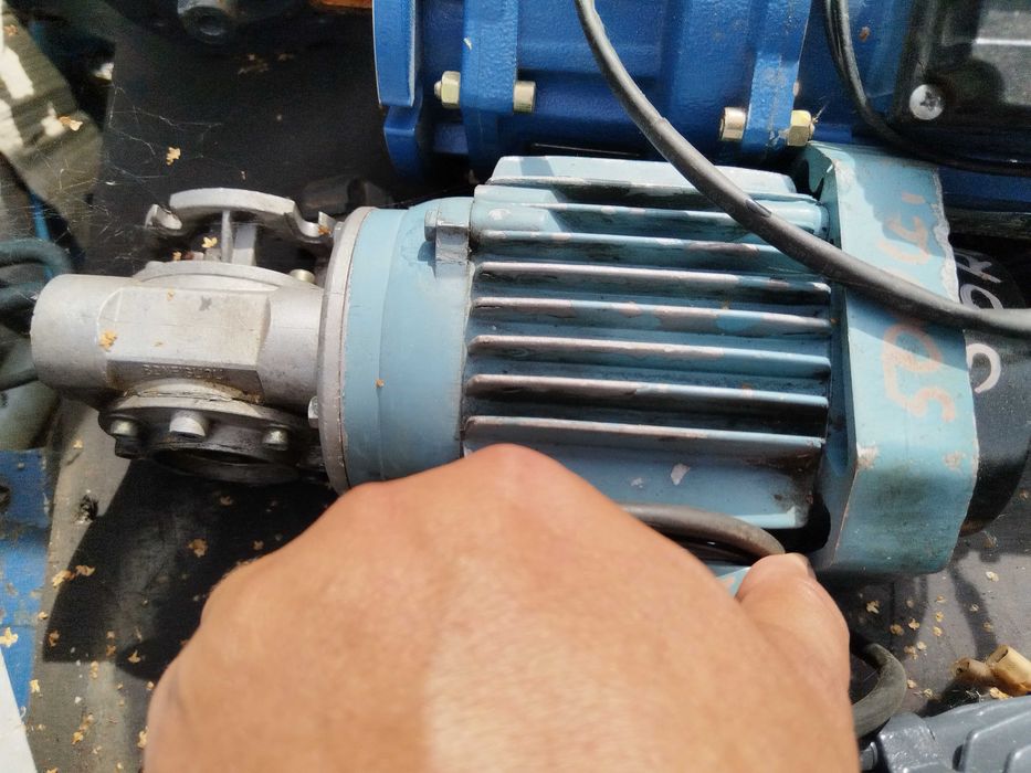 Motor electric 50 rotatii cu reductor