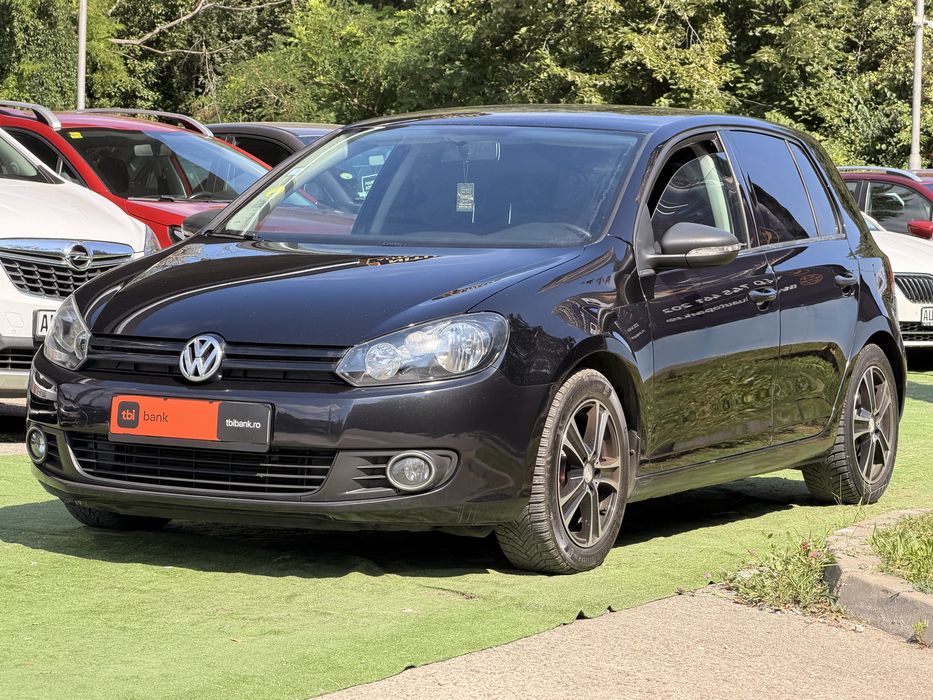 Volkswagen Golf 2013 si in Rate