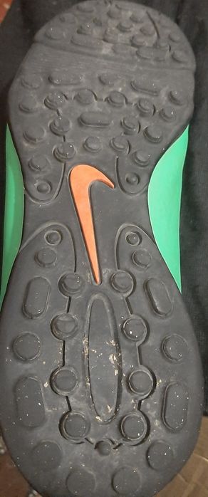 Кроссовки Hypervenom р.39