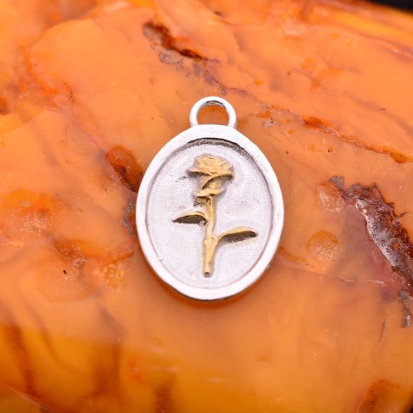 Сребърен медальон роза 925 | Арт висулка талисман „Memento Vivere“