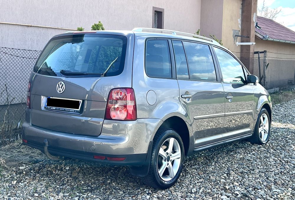 Touran  2.0 DSG  170CP