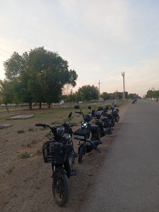 Скутер на тараза