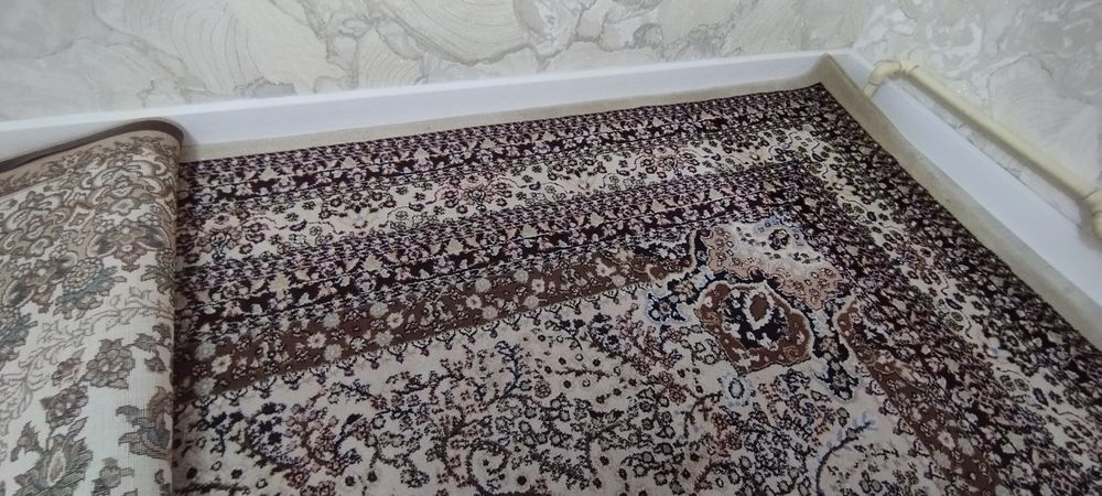 Продается ковер, гилам