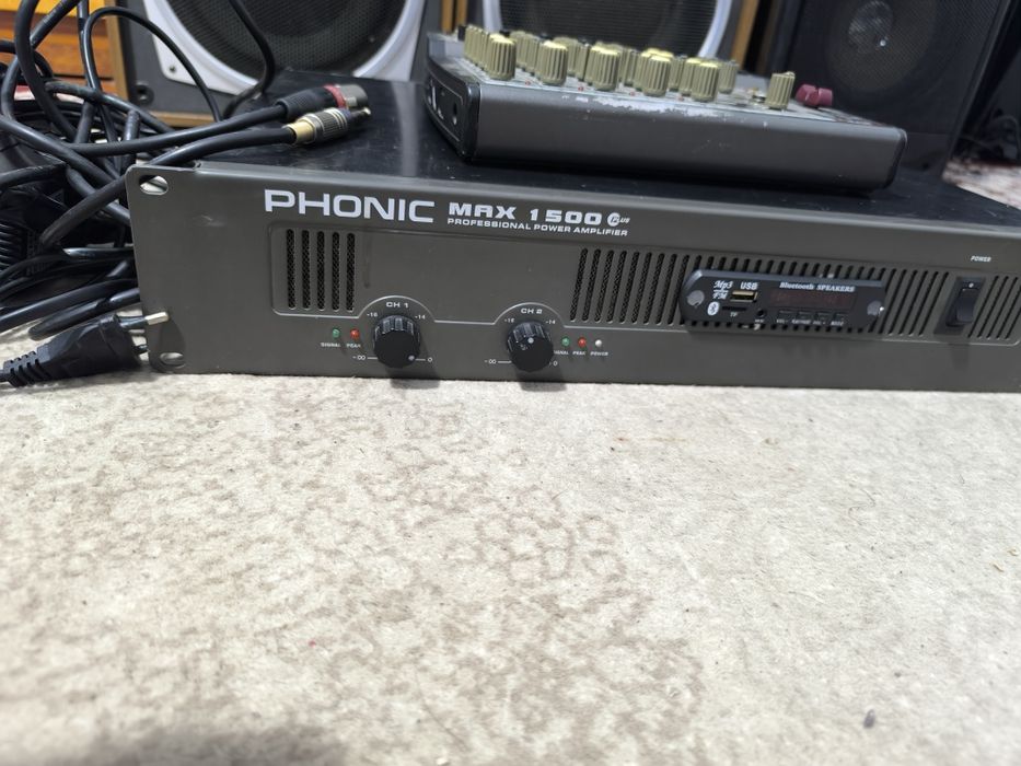Продам Усилитель Мощный эстрадный PHONIC MAX 1500