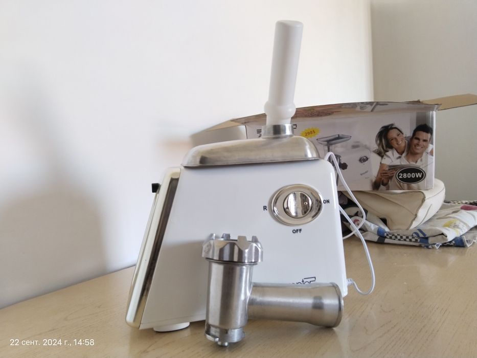 Продам эл. Мясорубка