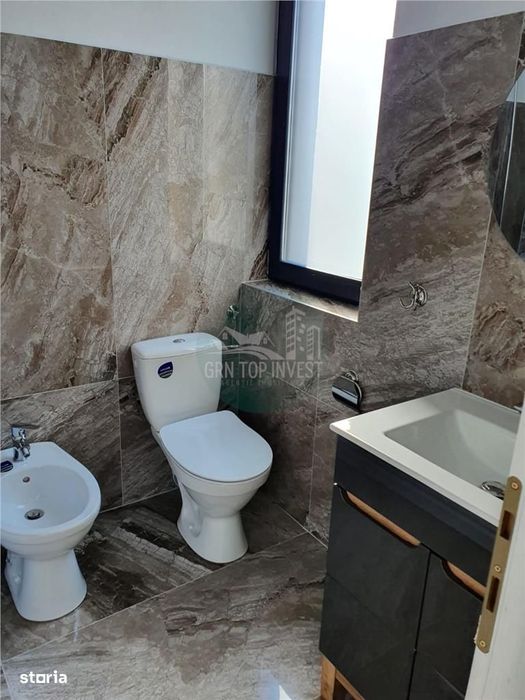 Apartament modern 3 camere 2 bai loc de parcare zona Selimbar