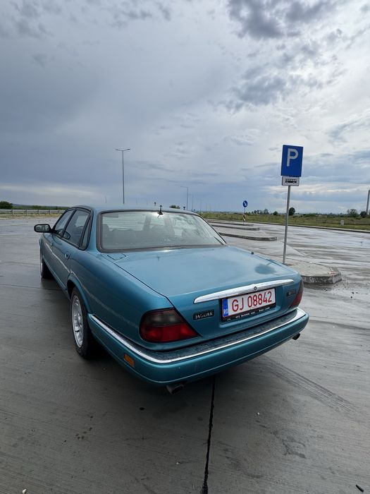 Jaguar Xj 3.2 automat