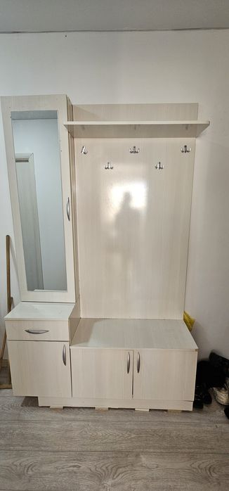 Продам прихожку в хорошем состоянии