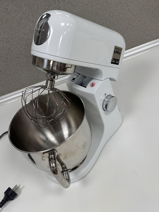 Mixer planetar nou Kenwood