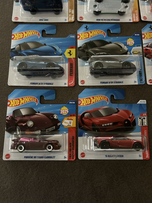 Hot wheels колички Ferrari porsche mercedes bmw audi hotwheels bugatti