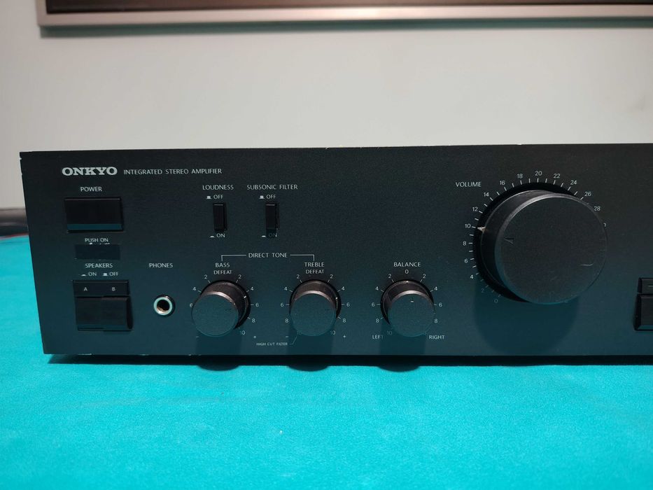 Onkyo Integrated  Stereo Amplifier A-8230, amplificator Stereo.