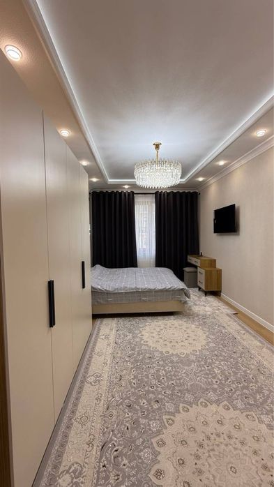 Продается 3 ком. Квартира на 3 этаже площадью 95 кв.м. По ул. Рудаки