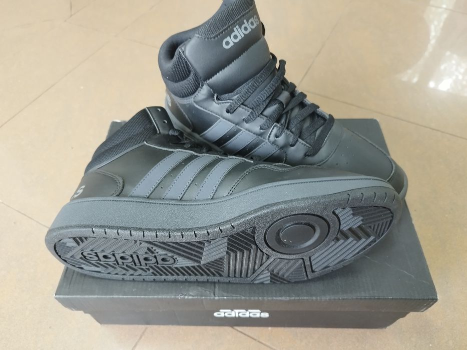 Adidas mid 43 100%original