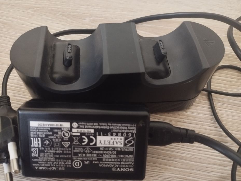 Зарядное устройство для джойстик PS 4