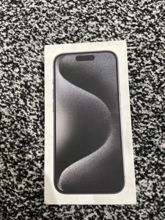 Iphone 15 Black Titanium yangi