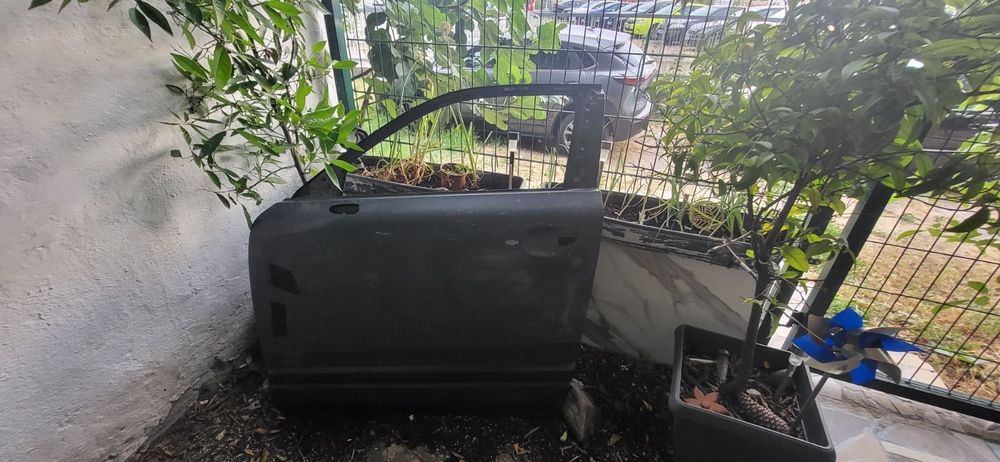 Предна лява врата за Mazda MX 30