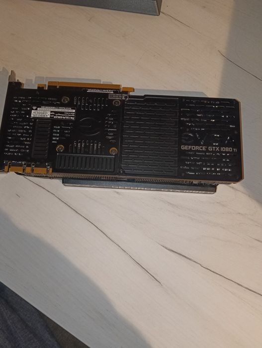 EVGA Nvidia Gtx 1080 ti с проблем