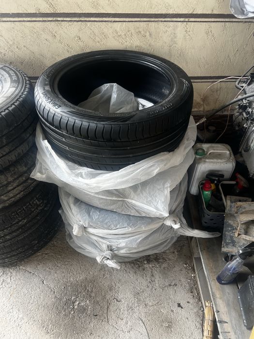 Авто шины.в комплекте