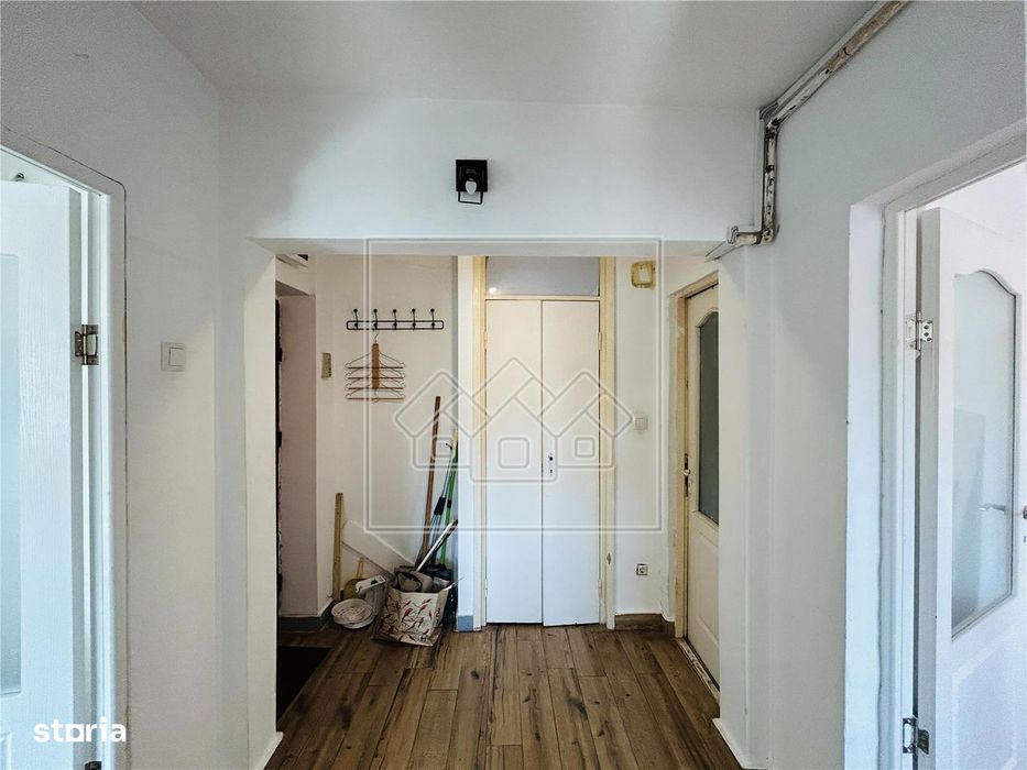 Apartament decomandat, cu 2 camere, 50 mp utili - Strand