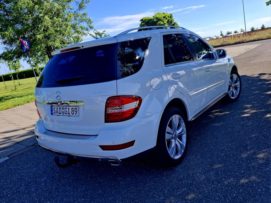 MERCEDES-BENZ ML-Class 2010 — imagine 4