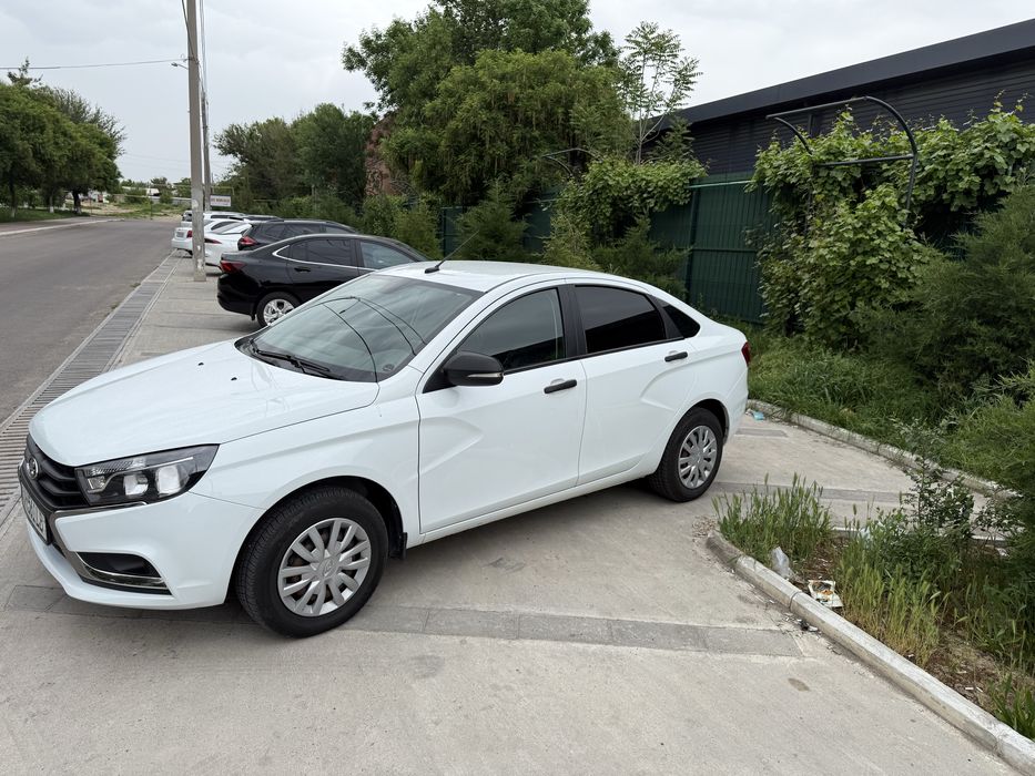 Lada Vesta 2020 — 2