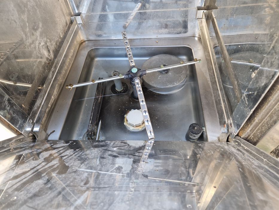 Mașina spălat vase cu sau fara capota, spalare rapida, de inox