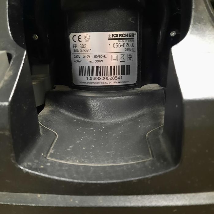 Aparat de curatat pardoseli Karcher FP 303, 600 W -D-