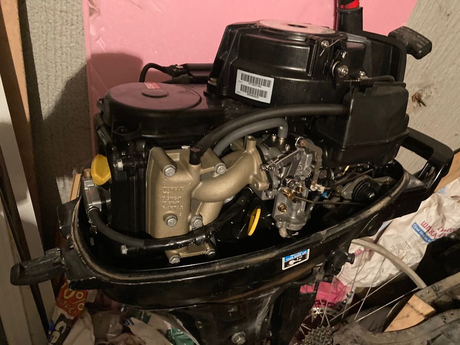 Двигател за лодка Mercury 9,9, дълъг ботуш, четиритактов, извънбордов