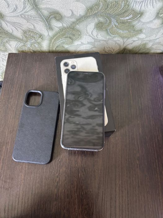 iphone 11 pro белый