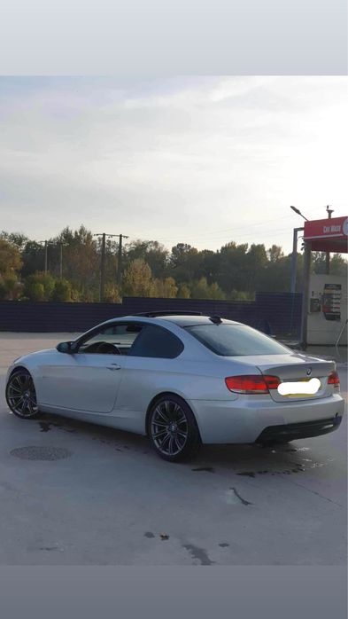 Dezmembrez BMW E92 330xd manual