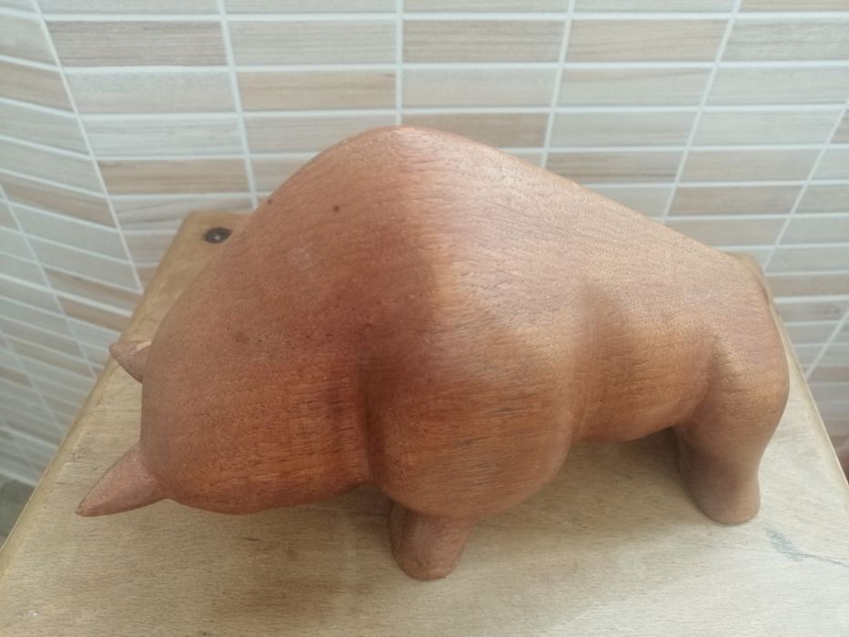 Sculptura Lemn - Taur
