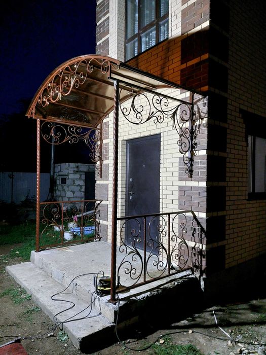 Входная группа из металла