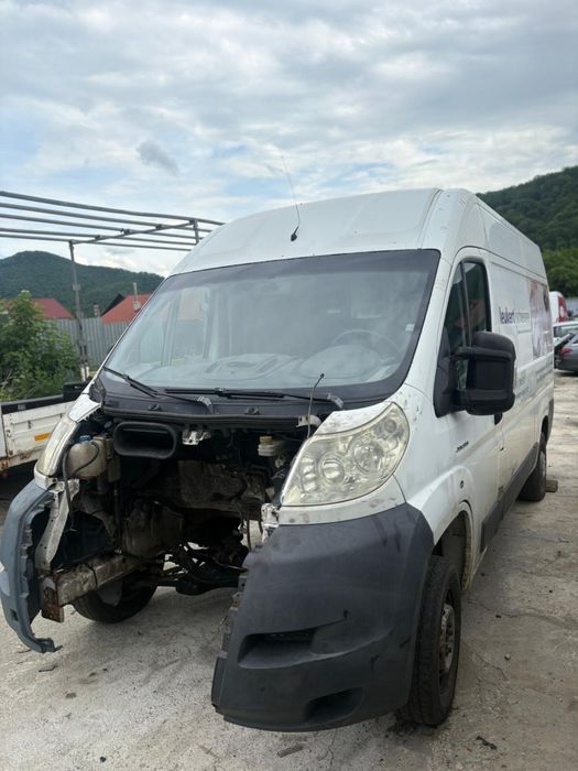 Dezmembrez Citreon Jumper 2.2 Diesel