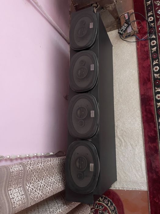 Kenwood kalonka qutisi bilan