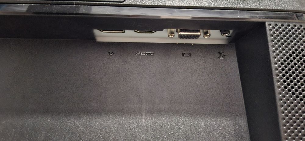 Монитор HP 24" диагональ