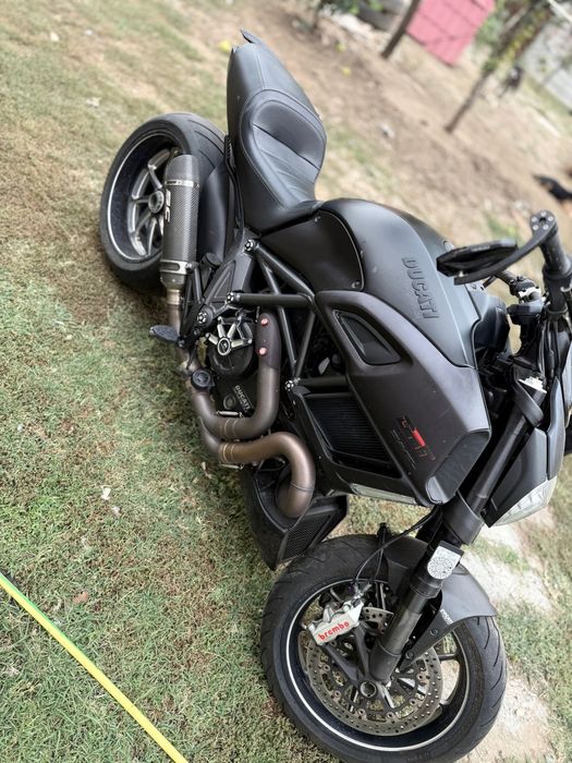 Ducati Diavel *CARBON* DRT!!