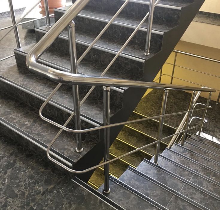 Перила из нержавеющей стали