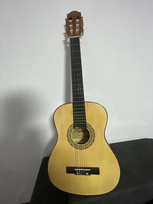 Vand Chitara Flame Clasica